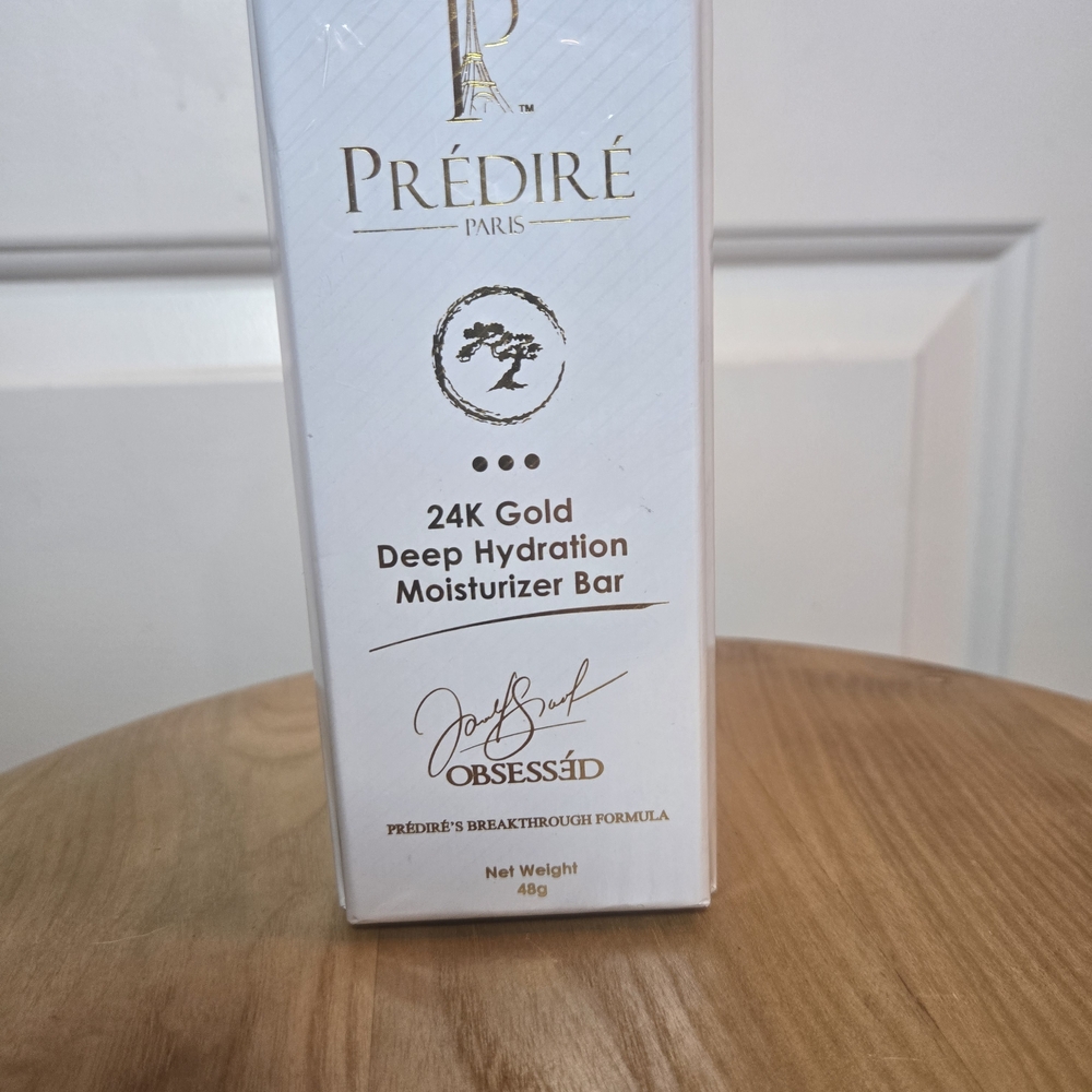 Prédiré 24K Gold Deep Hydration Moisturizer Bar — White & Gold
